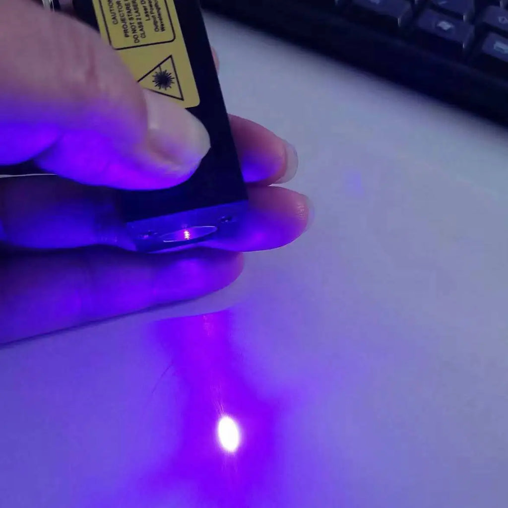 Luminous flashlight, outdoor hunting, hiking, camping, remote control indicator light, red, green, blue, USB charging